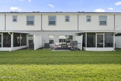 Look no further! This nicely maintained, Move in Ready3-bedroom - photo 27