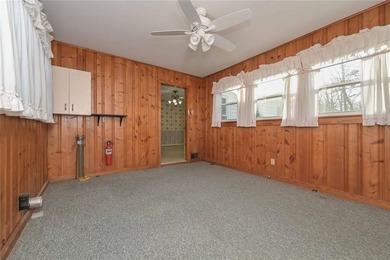 Rare find 5 acre oasis in the middle of the city! Secluded and - photo 31