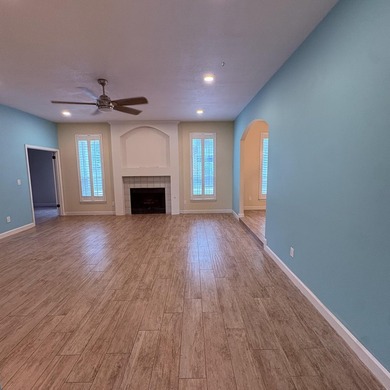 Coastal Living in the Heart of Destin Welcome to your slice of - photo 4