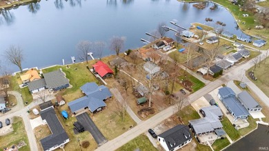 Welcome to the Barbee Chain of Lakes! This great lakefront home - photo 5