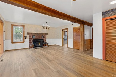 Welcome to the Barbee Chain of Lakes! This great lakefront home - photo 8