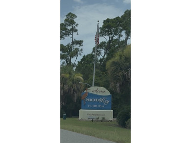 Exceptional opportunity to purchase 4 adjoining lots (offered - photo 8