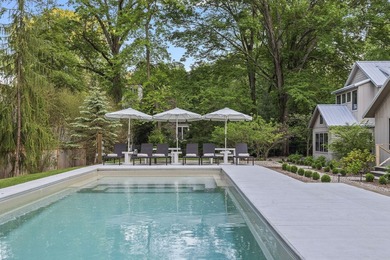 Discover an extraordinary opportunity to own The Townie Cottages - photo 5