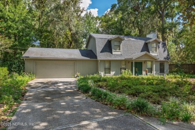 Lake Home For Sale in Orange Park, Florida