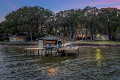 Lake Home For Sale in Tool, Texas