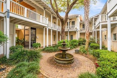 Welcome home to this luxurious lock-and-leave condominium in - photo 5