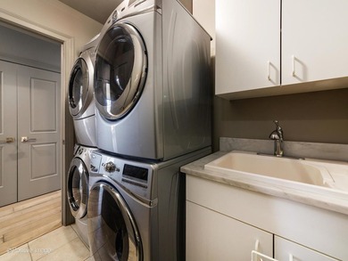 Step into elevated city living with this exceptional full-floor - photo 25
