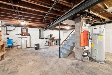 Welcome to the home you've been waiting for! Situated scenically - photo 26