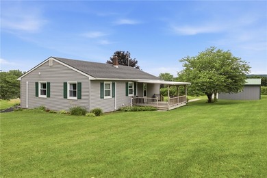 Welcome to the home you've been waiting for! Situated scenically - photo 27