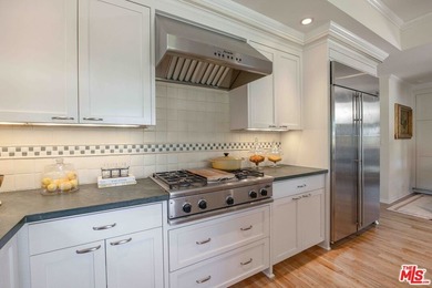Welcome home to this truly one of a kind Silver Lake home - photo 31