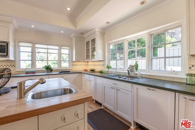 Welcome home to this truly one of a kind Silver Lake home - photo 32
