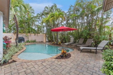 This exceptional turnkey 5-bedroom, 5-bath duplex on Anna Maria - photo 32
