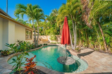 This exceptional turnkey 5-bedroom, 5-bath duplex on Anna Maria - photo 35