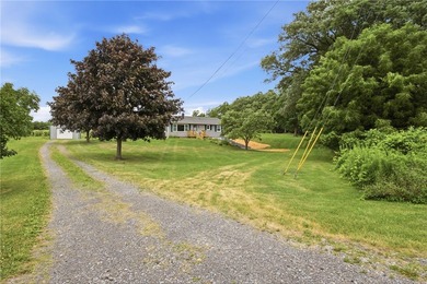 Welcome to the home you've been waiting for! Situated scenically - photo 36