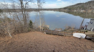 Welcome to the Crow's Nest! Incredible views of Weiss Lake await - photo 8