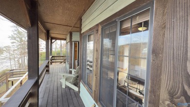 Welcome to the Crow's Nest! Incredible views of Weiss Lake await - photo 10