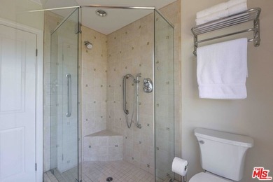 Welcome home to this truly one of a kind Silver Lake home - photo 42