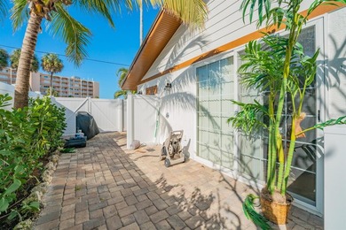 This exceptional turnkey 5-bedroom, 5-bath duplex on Anna Maria - photo 50
