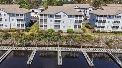 Turn-key 2BR/2BA end unit condo with stunning Intracoastal - photo 2