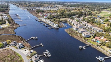 Turn-key 2BR/2BA end unit condo with stunning Intracoastal - photo 4