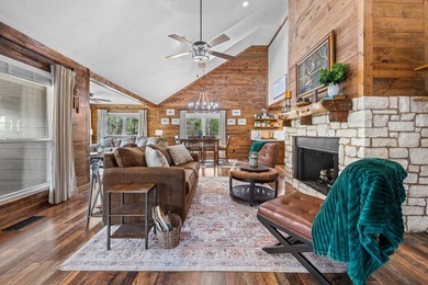 Located on 5+ gated acres along the shores of Lake Sam Rayburn - photo 5