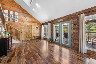 Located on 5+ gated acres along the shores of Lake Sam Rayburn - photo 9