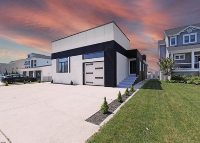 Experience the ultimate island lifestyle in your Contemporary - photo 1