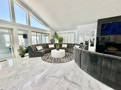 Experience the ultimate island lifestyle in your Contemporary - photo 4
