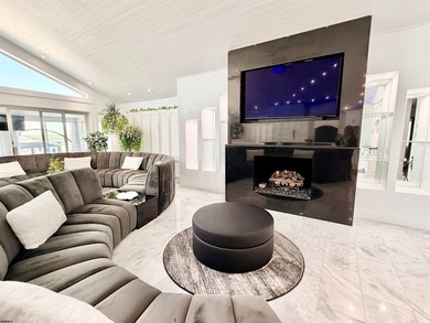 Experience the ultimate island lifestyle in your Contemporary - photo 6
