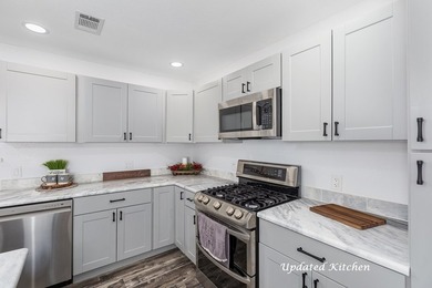 Enjoy breathtaking views of Lake Sam Rayburn from this - photo 9