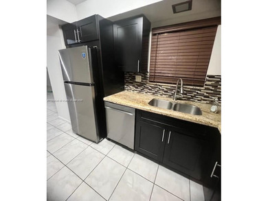 (private lake, pond, creek) Condo For Sale in Sunrise Florida