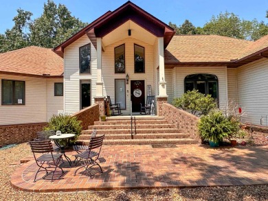 Spacious Custom Lakefront Home...On two of the best Crown Lake - photo 19