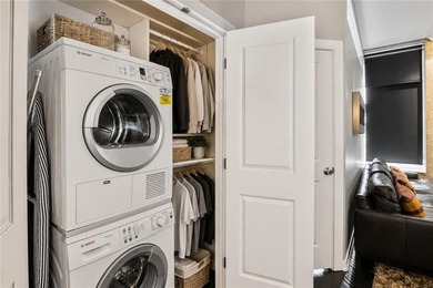 Tucked away at the end of a private hallway with no neighbors - photo 20