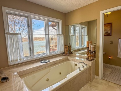 Spacious Custom Lakefront Home...On two of the best Crown Lake - photo 25