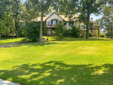 Spacious Custom Lakefront Home...On two of the best Crown Lake - photo 30