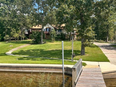 Spacious Custom Lakefront Home...On two of the best Crown Lake - photo 32