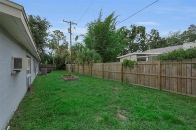 **HANDYMAN SPECIAL WITH INCREDIBLE POTENTIAL IN THE HEART OF - photo 34