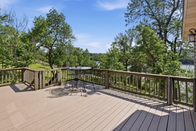 Beautiful Waterfront Home - photo 11