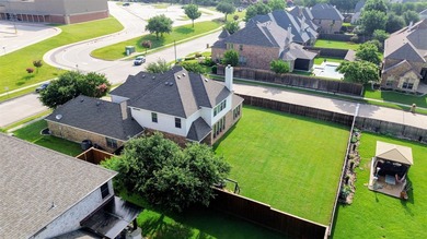 Rare opportunity to own this beautifully updated home on an - photo 4