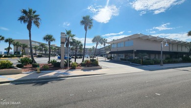 Prime short-term rental opportunity in the heart of Daytona - photo 1