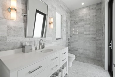 Experience the pinnacle of waterfront luxury with this - photo 11