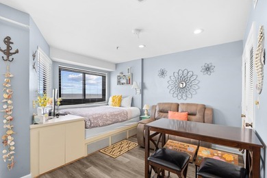 Enjoy stunning ocean views from this beautifully furnished 10th - photo 12