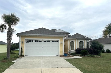 This breathtaking Parrot model on a unique oversized homesite is - photo 2