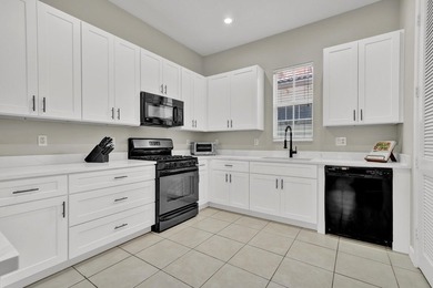 Welcome to 78 Stoney Dr, a beautifully updated 3-bedroom, 3.5 - photo 14
