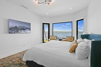 Experience the pinnacle of waterfront luxury with this - photo 14