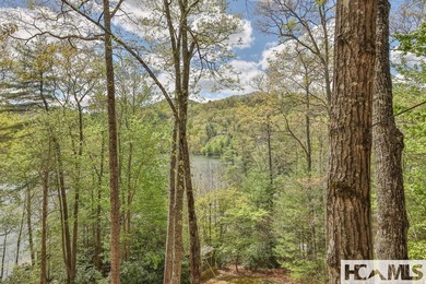 Lake Glenville Luxury Retreat: Private Dock, Designer Renovation - photo 15