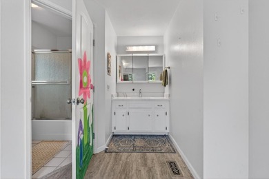 Located in Salinas, this 1,380 sq ft home sits on a spacious 39 - photo 19