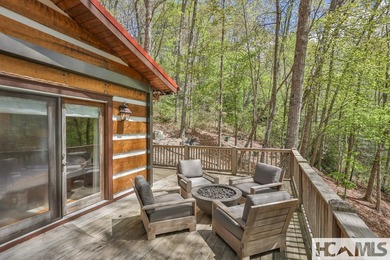 Lake Glenville Luxury Retreat: Private Dock, Designer Renovation - photo 23