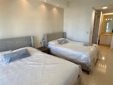 Beautifully appointed 3-bedroom, 3-bath Tower Suite in Turnberry - photo 23