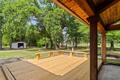 Welcome to country living in the heart of Emory, Texas! This - photo 8